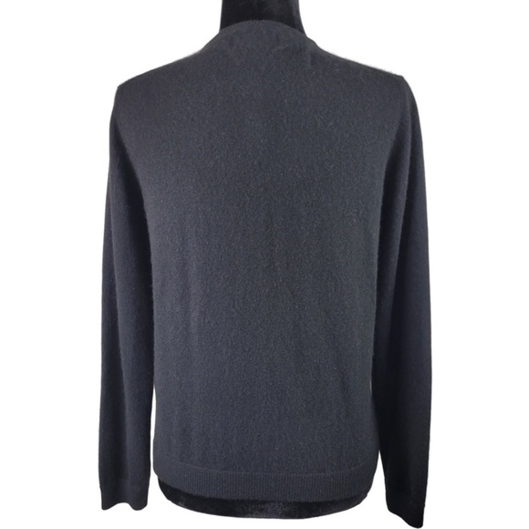 Bloomingdale’s woman’s black 100% cashmere embroidered button down cardigan M - Picture 11 of 11